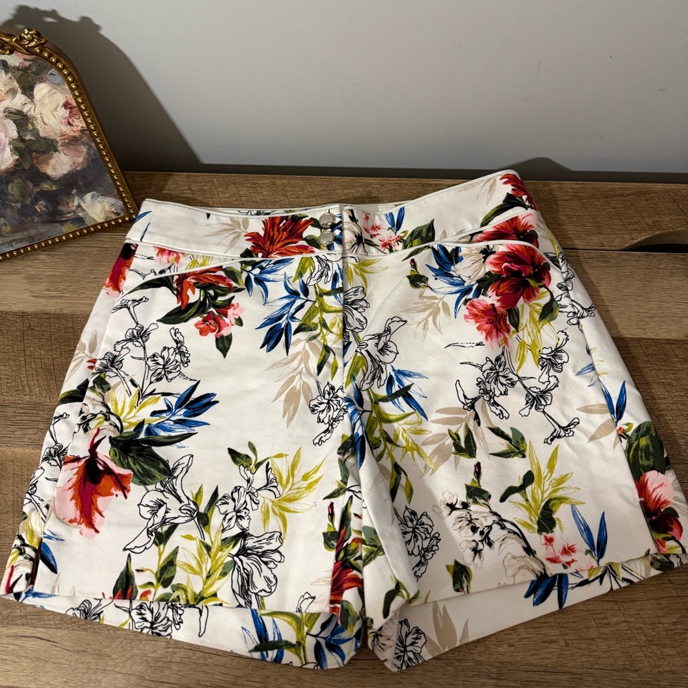 White House Black Market Floral Pattern on White Shorts